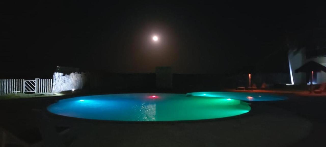 Vilas Na Praia Residence O Paraíso É Aqui Aracaty Exterior foto
